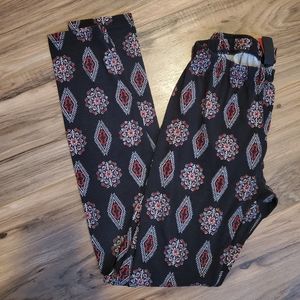 Small, black white and red leggings